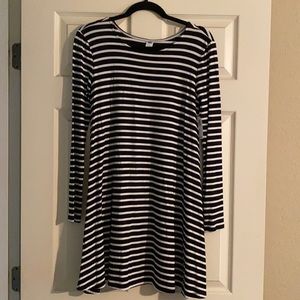 Women’s long sleeve dress